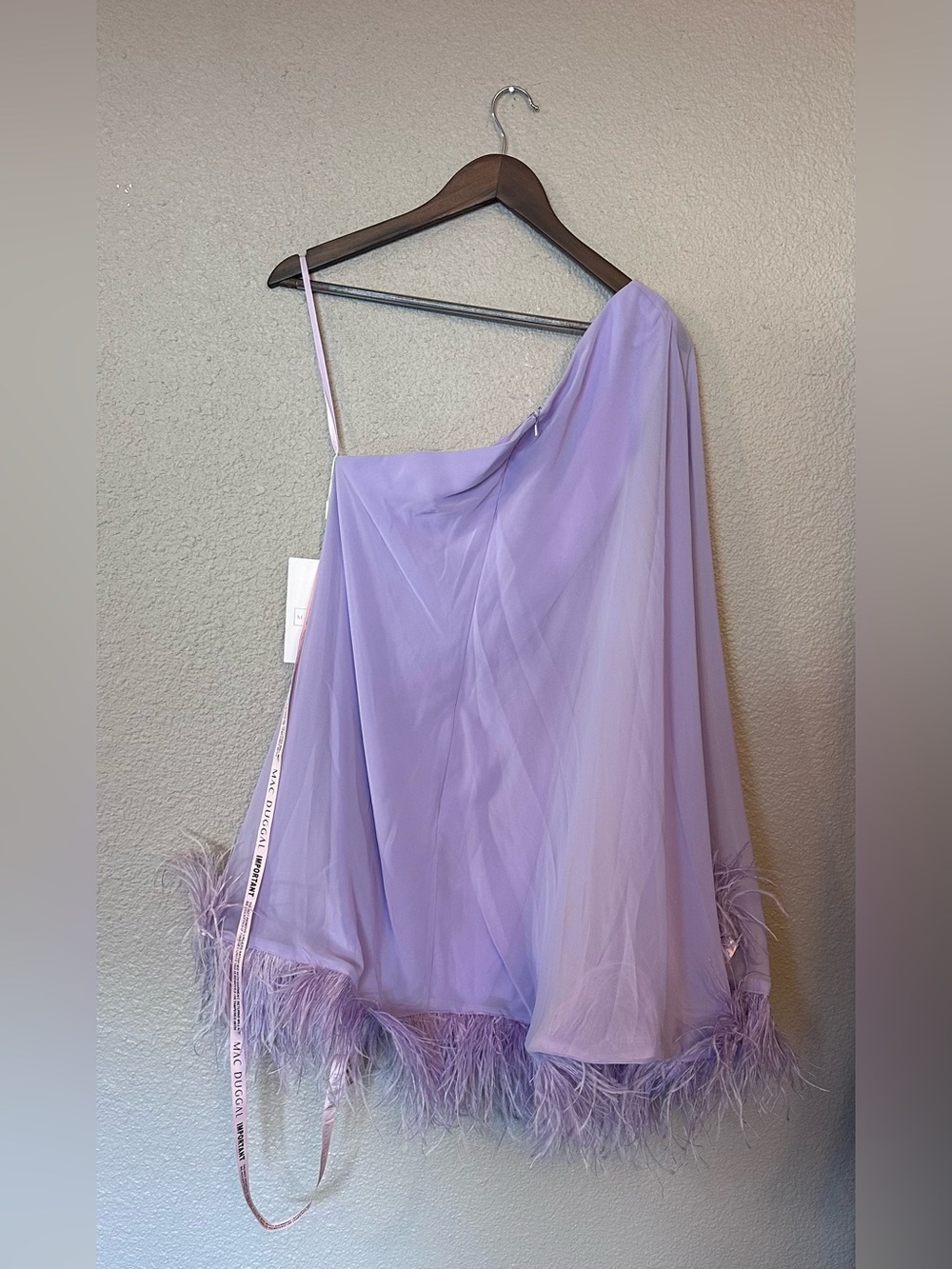 NWT 11623 Mac Duggal Size 6 One Shoulder Trapeze Dress with Feather Trim “Lilac” - Picture 4 of 9